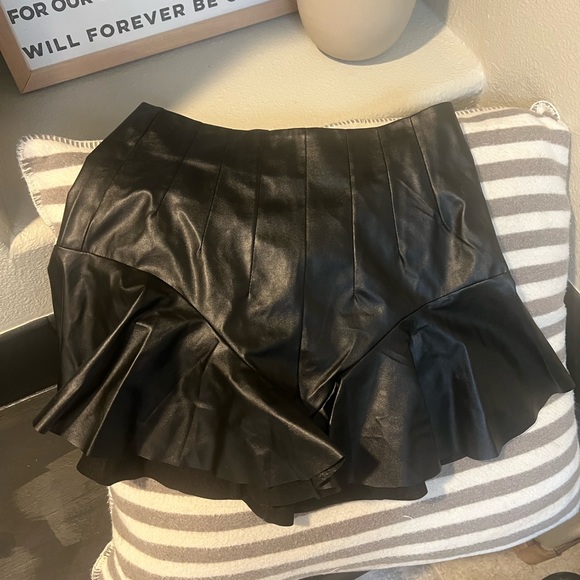black faux leather shorts - Picture 3 of 3